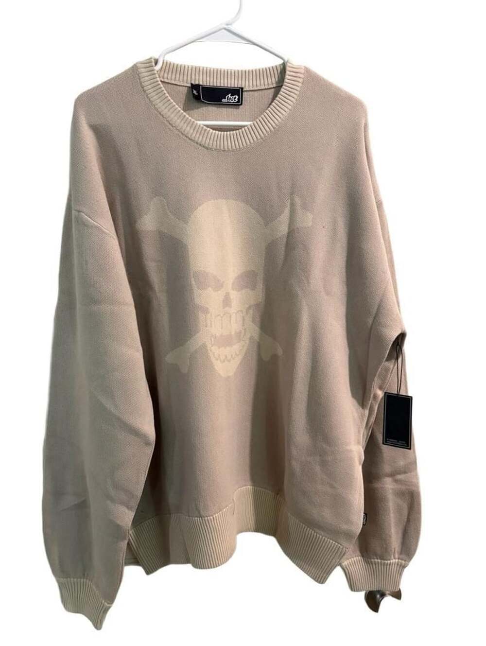 Lost Problematic Sweater Size XL Oatmeal Skull Knit Jumper